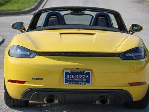 Certified 2024 Porsche 718 Boxster GTS RWD image 22