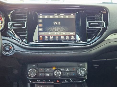 Used 2021 Dodge Durango SXT image 22