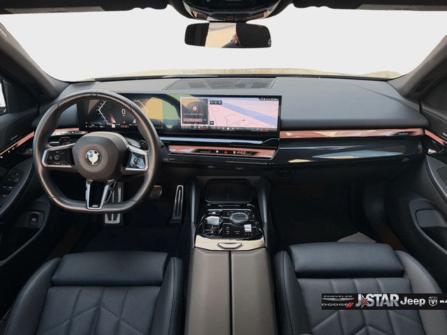 Used 2024 BMW 540i xDrive w/ M Sport Package AWD/4WD image 9