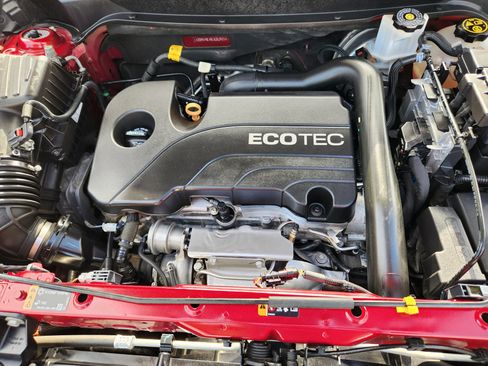 Used 2020 Chevrolet Equinox Premier image 31