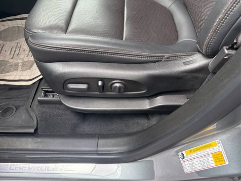 Used 2023 Chevrolet Traverse High Country w/ LPO, Floor Liner Package AWD/4WD image 16