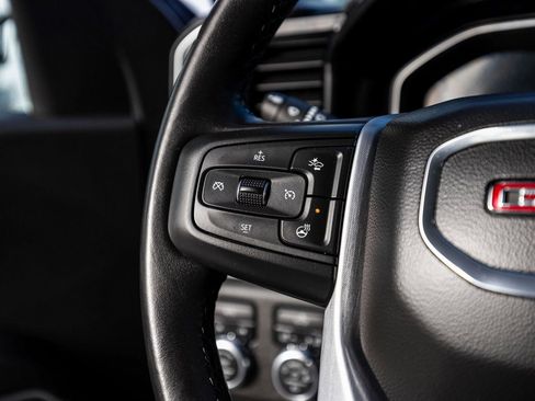 Used 2022 GMC Sierra 1500 Elevation image 21