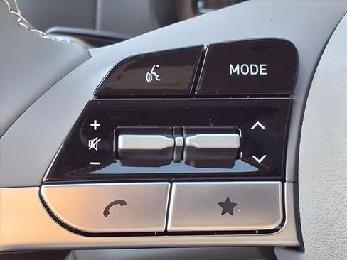 New 2025 Hyundai Elantra Sport image 21