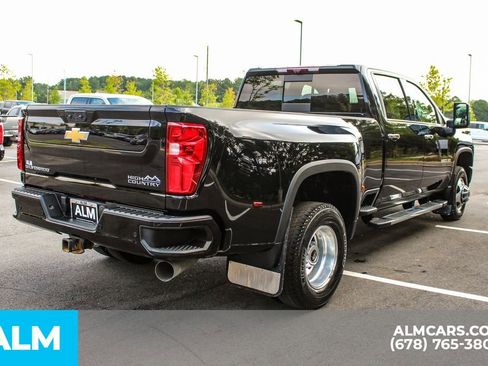 Used 2022 Chevrolet Silverado 3500 High Country image 6