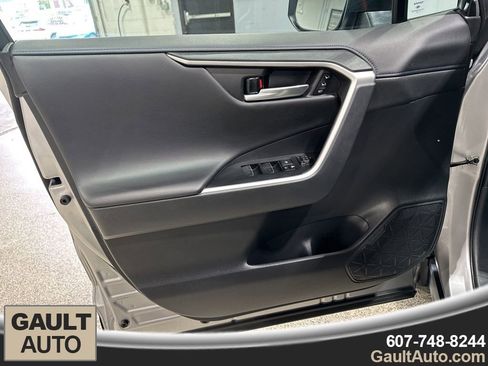 Used 2023 Toyota RAV4 XSE image 11