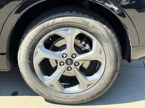 Certified 2024 Ford Escape ST-Line image 15