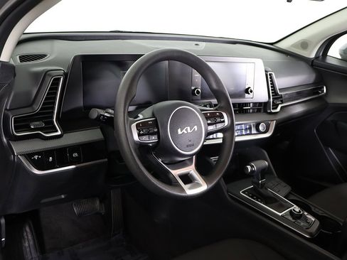Used 2024 Kia Sportage LX image 24