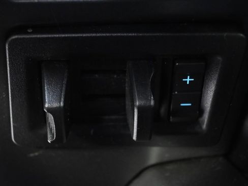 Used 2018 Ford F150 XLT w/ Equipment Group 301A Mid AWD/4WD image 32