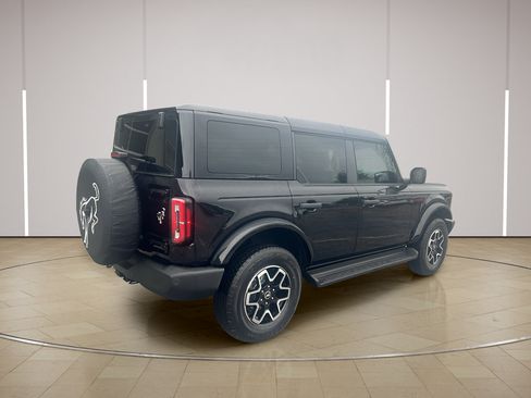 Used 2026 Ford Bronco Outer Banks AWD/4WD image 6