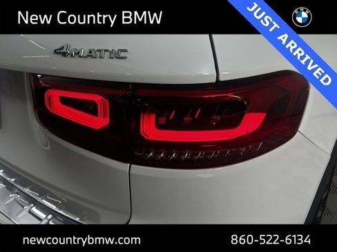 Used 2021 Mercedes-Benz GLB 250 4MATIC image 31