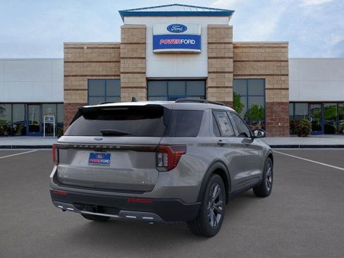 New 2026 Ford Explorer Active w/ Active Comfort Package image 8