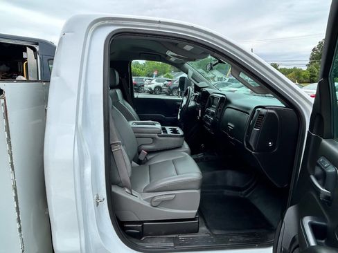 Used 2015 Chevrolet Silverado 2500 W/T AWD/4WD image 7