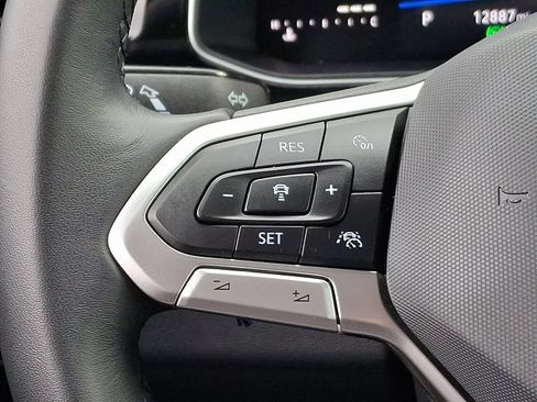 Used 2025 Volkswagen Jetta Sport image 21