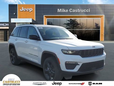 New 2025 Jeep Grand Cherokee Limited w/ Black Appearance Package image 1