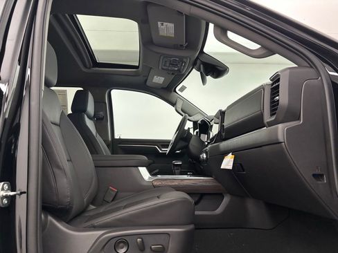 New 2026 GMC Sierra 1500 SLT w/ SLT Premium Package image 34