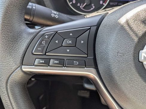 Used 2024 Nissan Sentra SV FWD image 25