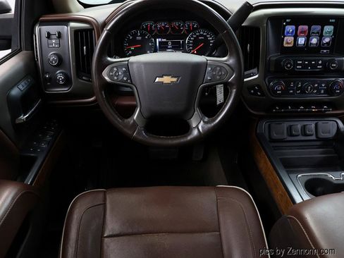 Used 2016 Chevrolet Silverado 1500 High Country w/ High Country Premium Package AWD/4WD image 15