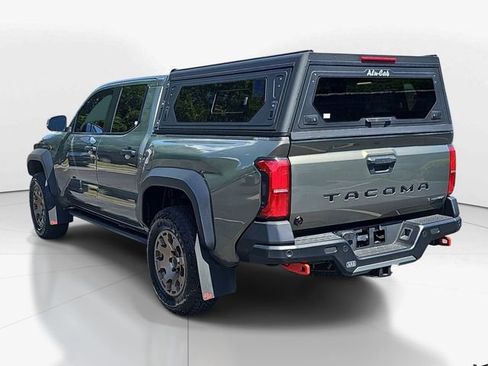 Used 2025 Toyota Tacoma 4x4 Double Cab Hybrid w/ Tow Tech Package image 5