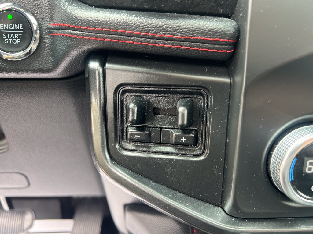 Used 2022 Ford Expedition Max Limited AWD/4WD image 19