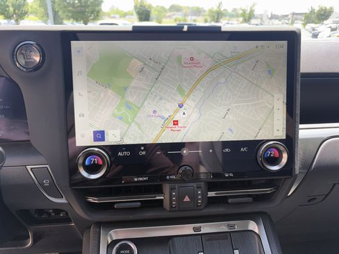Certified 2025 Lexus GX 550 w/ Accessory Package (2T) AWD/4WD image 24