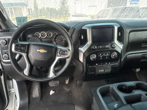Used 2020 Chevrolet Silverado 2500 LT w/ Z71 Off-Road Package AWD/4WD image 14