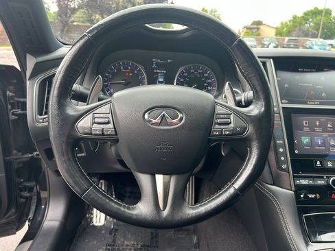 Used 2017 INFINITI Q50 Red Sport 400 AWD/4WD image 13