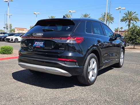 Used 2022 Audi Q4 e-tron Prestige AWD/4WD image 5