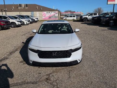 Used 2023 Honda Accord EX-L image 15