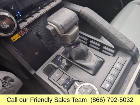 Used 2024 Toyota Tacoma 4x4 Double Cab Hybrid image 23