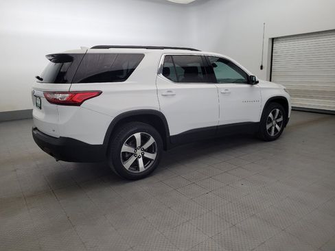 Used 2021 Chevrolet Traverse LT w/ LT Premium Package AWD/4WD image 10