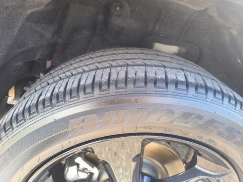 Used 2021 Jeep Grand Cherokee L Altitude image 9