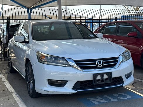 Used 2013 Honda Accord Sport image 3