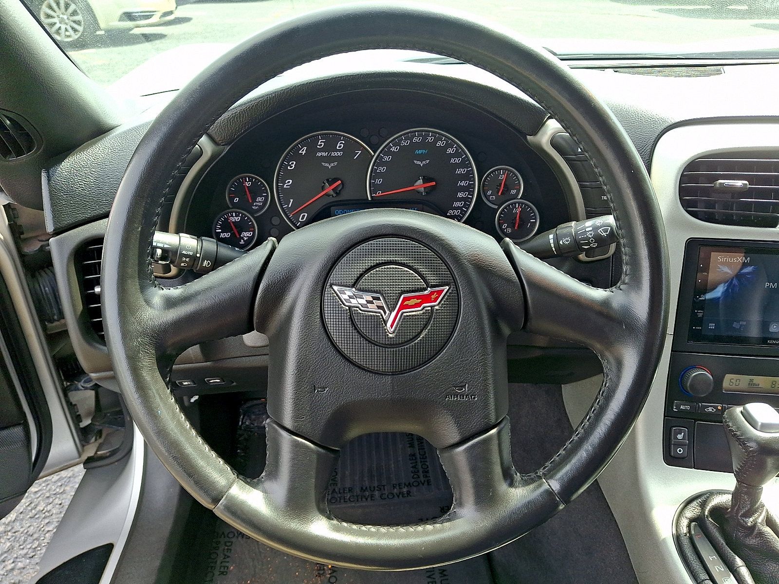 Used 2005 Chevrolet Corvette Coupe w/ Preferred Equipment Group RWD image 15