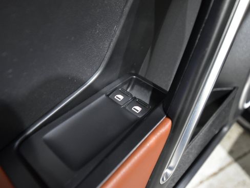 Used 2016 Volkswagen Beetle 1.8T S image 10