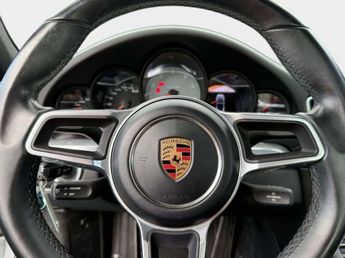 Used 2017 Porsche 911 Carrera 4S image 44