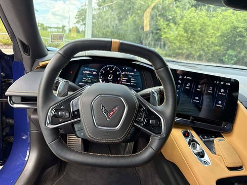 Used 2025 Chevrolet Corvette Stingray Preferred Conv RWD image 25