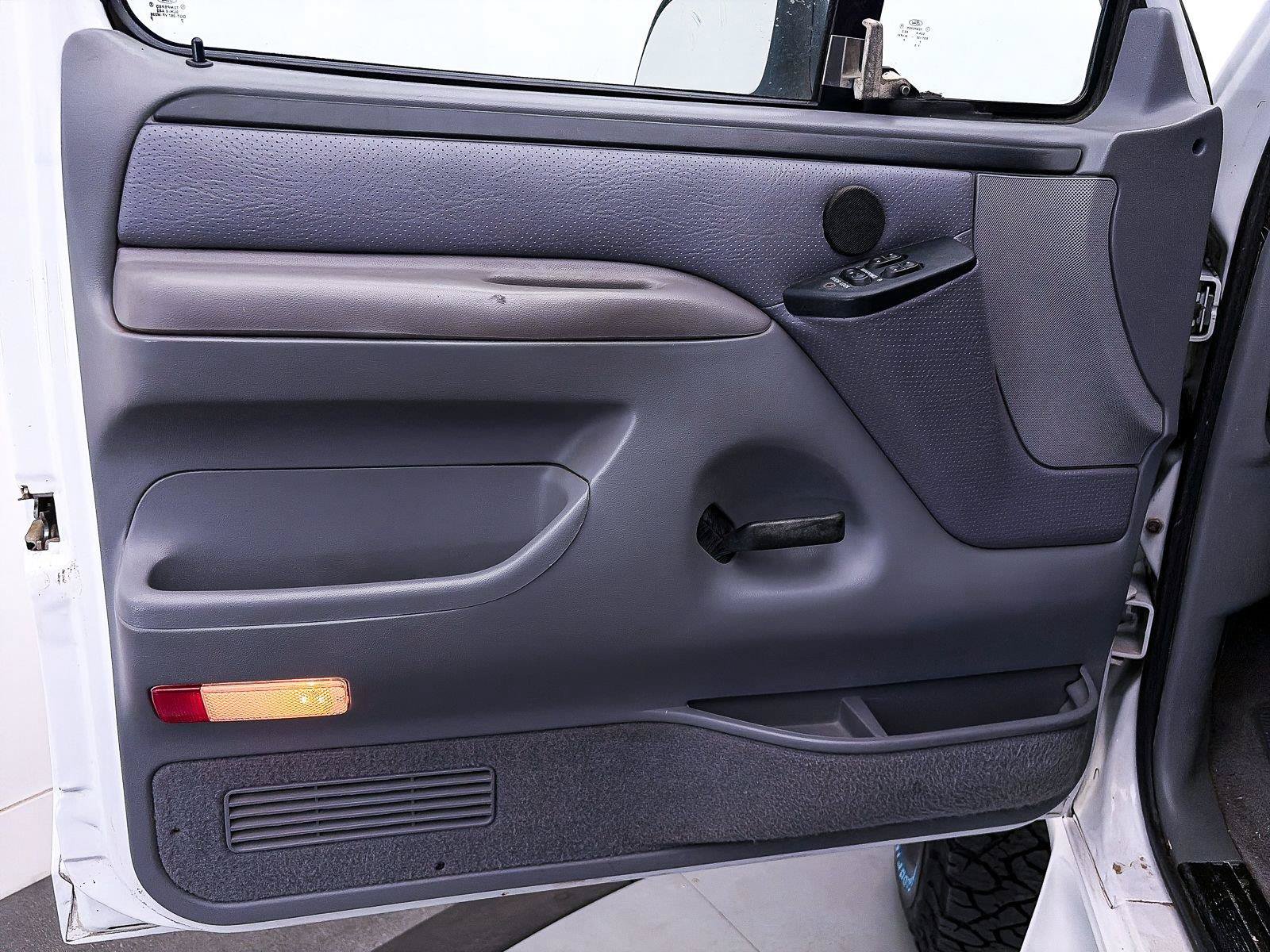 Used 1997 Ford F250 4x4 SuperCab Heavy Duty image 19