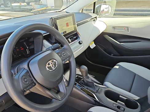 New 2026 Toyota Corolla LE image 8