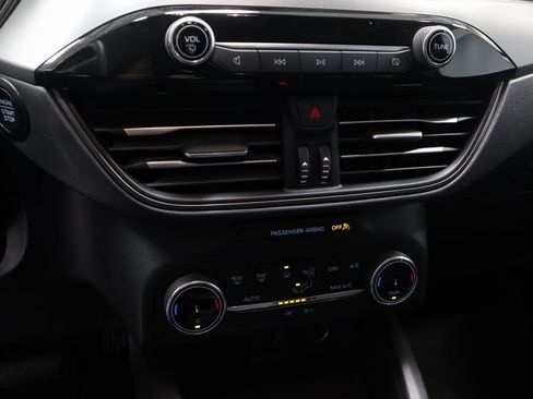 Certified 2025 Ford Escape Active image 32