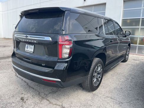 Used 2021 Chevrolet Suburban LT image 4
