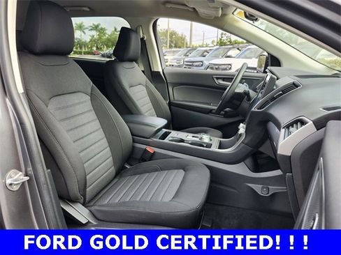 Used 2024 Ford Edge SE w/ Black Appearance Package image 17