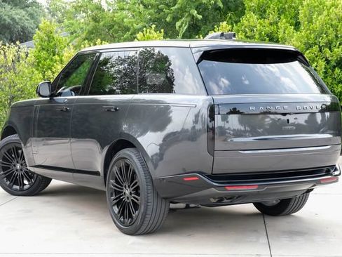 Used 2024 Land Rover Range Rover Autobiography AWD/4WD image 12