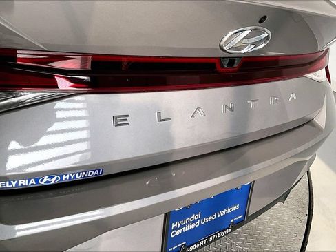 Certified 2021 Hyundai Elantra SEL FWD image 32