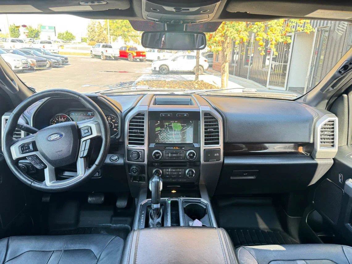 Used 2016 Ford F150 Platinum w/ Equipment Group 701A Luxury AWD/4WD image 13