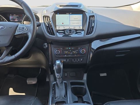 Used 2018 Ford Escape Titanium AWD/4WD image 14