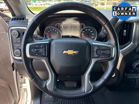 Used 2021 Chevrolet Silverado 1500 LT w/ Z71 Off-Road Package image 32
