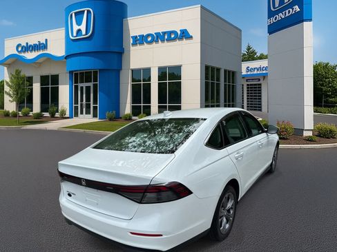Used 2024 Honda Accord EX image 6