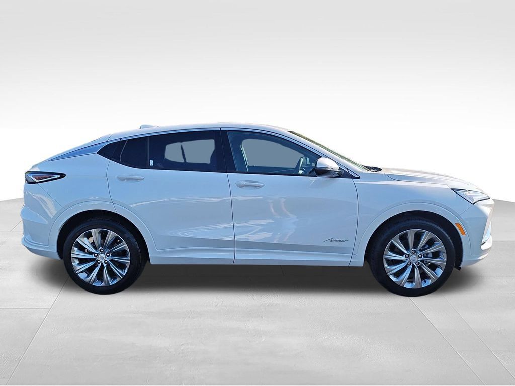 New 2026 Buick Envista Sport Touring FWD image 6