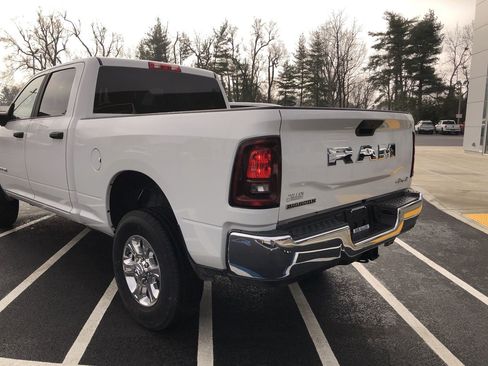 New 2025 RAM 2500 Big Horn image 12