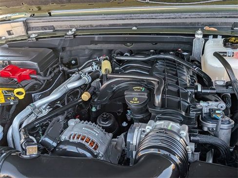 Used 2023 Jeep Gladiator Willys image 40